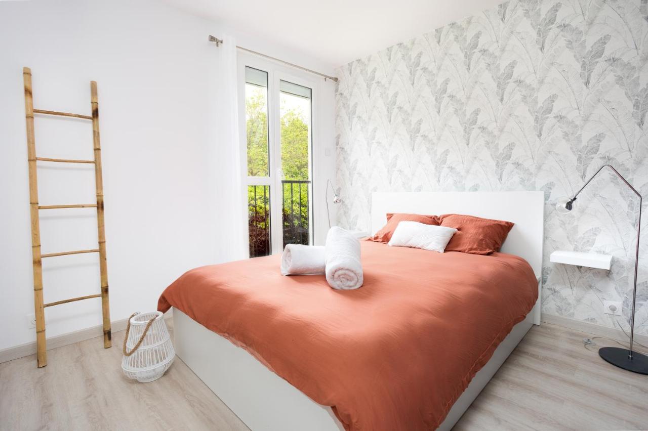 Lecosymelunais : Parking Gratuit + Balcon Amenage Bagian luar foto